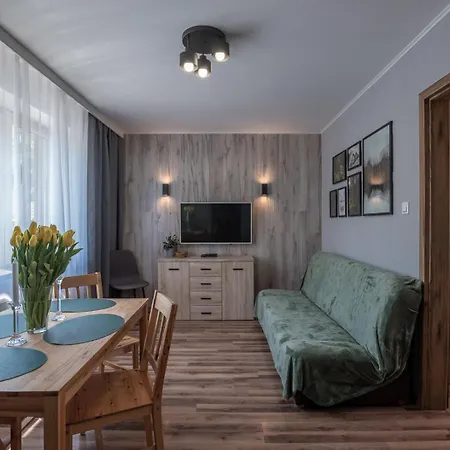 Апартаменты Vacationclub - Konstytucji 3 Maja 33a 3 *