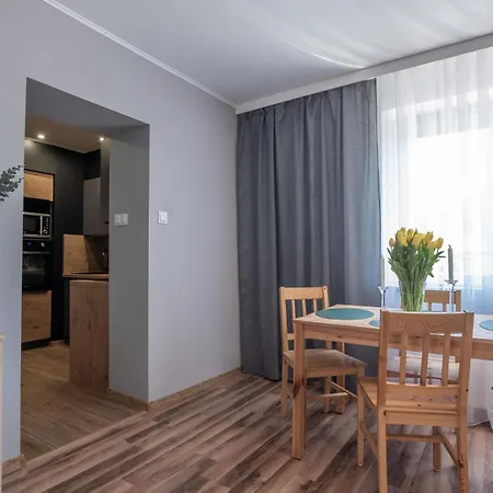 아파트 Vacationclub - Konstytucji 3 Maja 33a 3 카르파츠