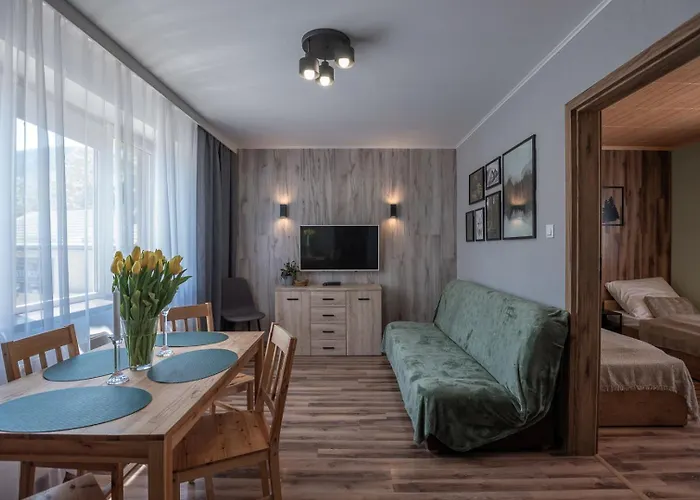 Apartment Vacationclub - Konstytucji 3 Maja 33a 3 *